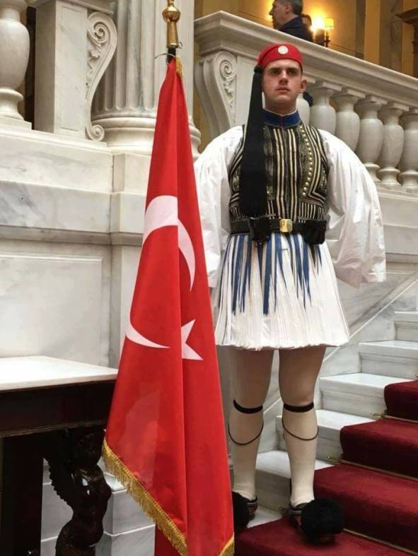 24796550_301598003578540_8381147941965129020_n