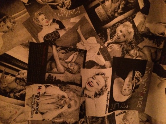 Κουρτίνα Μέριλυν